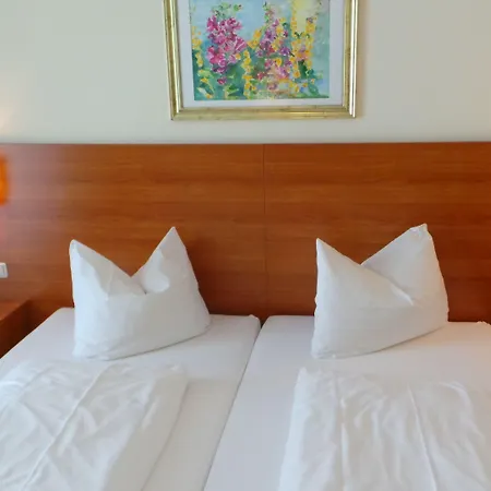 Hotel Abasto 3*
